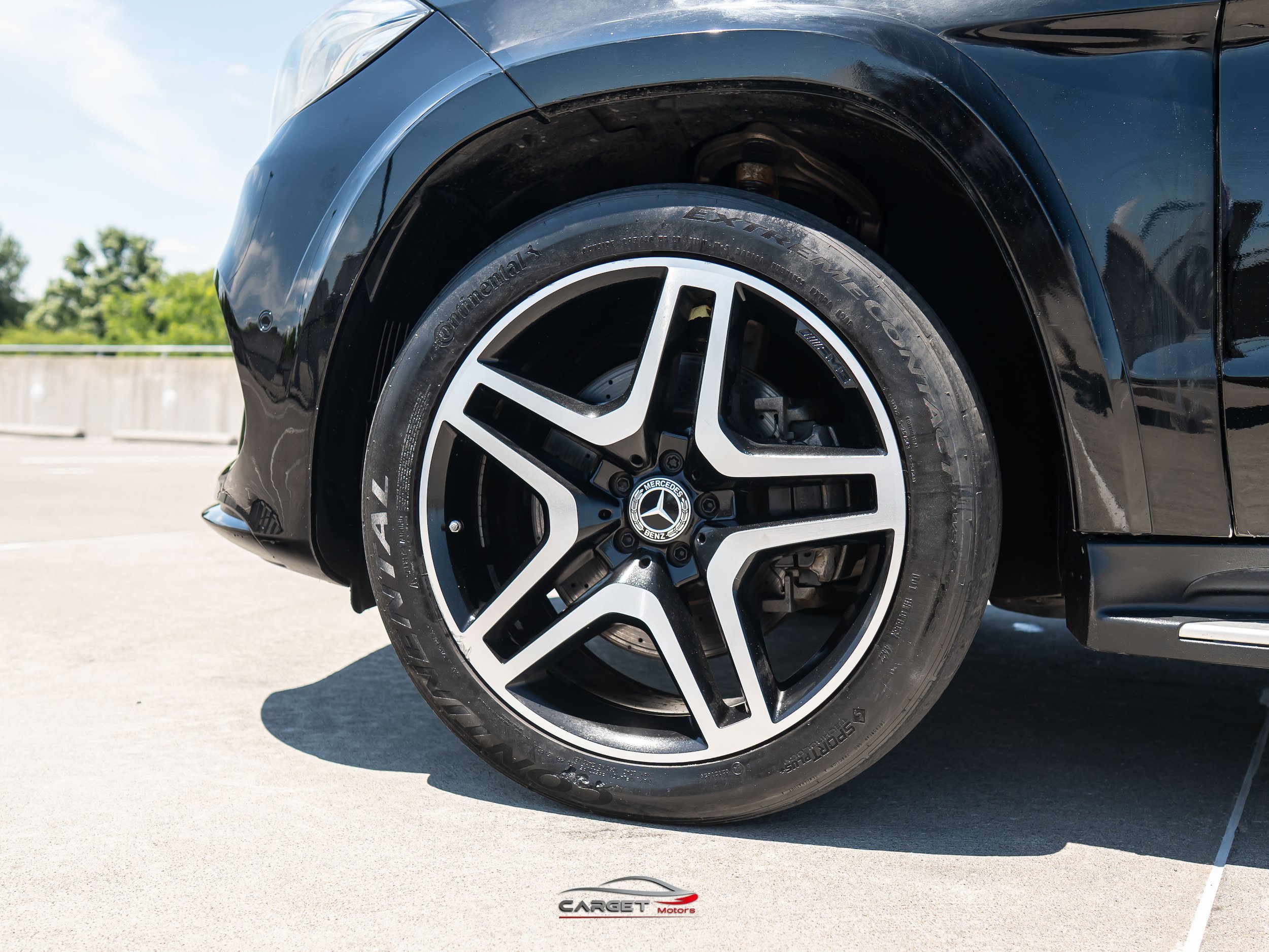 Used 2018 Mercedes-Benz GLS 550 4MATIC w/ Driver Assistance Package image 10