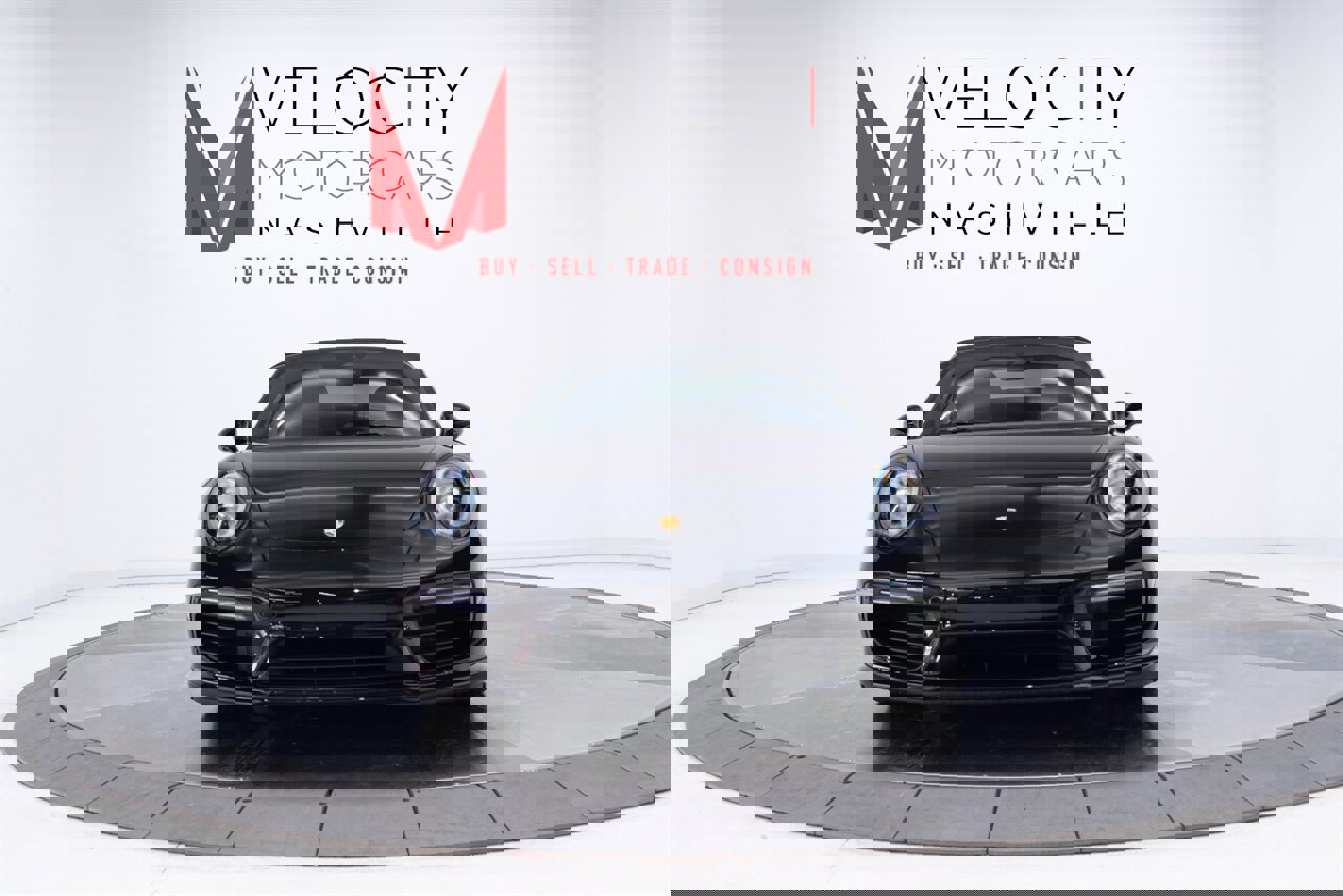 Used 2019 Porsche 911 Turbo S image 3