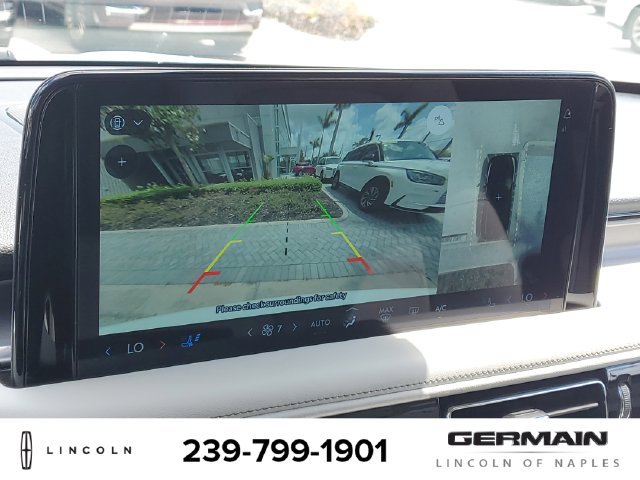New 2025 Lincoln Aviator AWD image 25