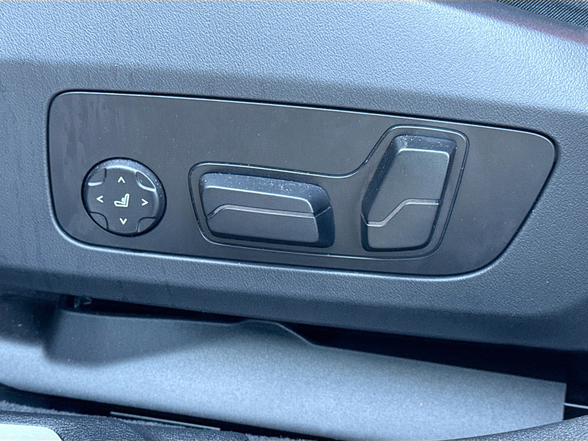 Used 2025 BMW M235i xDrive image 24