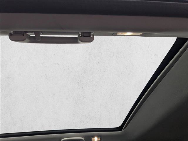 Used 2020 Land Rover Discovery Sport S image 20