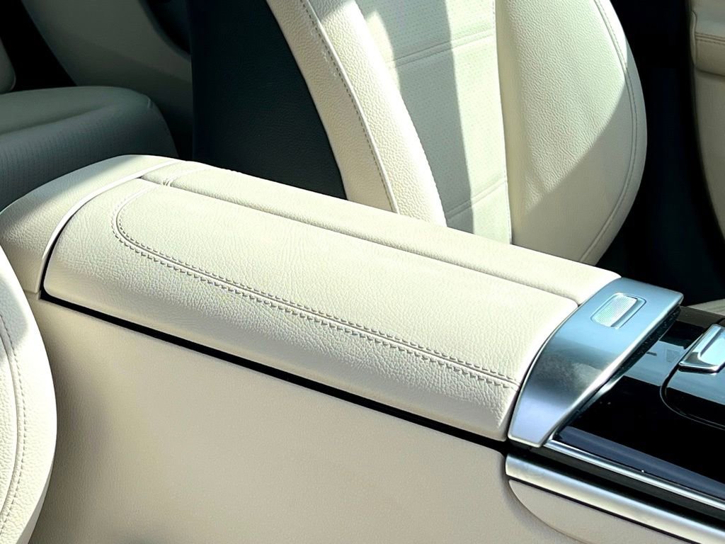 Certified 2023 Mercedes-Benz C 300 4MATIC Sedan image 31