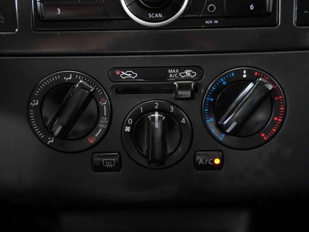 Used 2012 Nissan Versa 1.8 S image 19