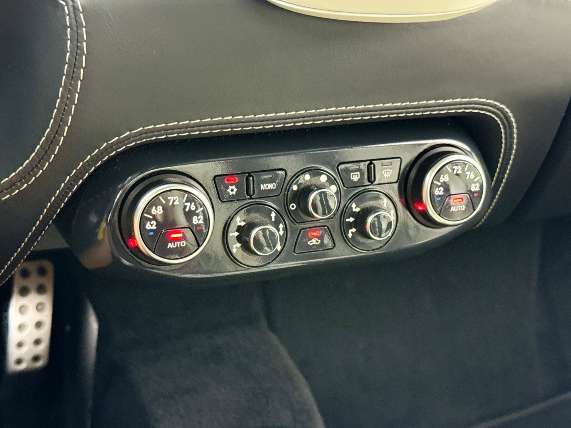Used 2010 Ferrari 458 Italia Coupe RWD image 15