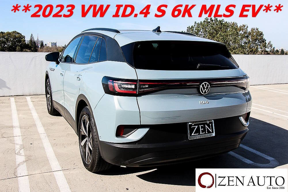 Used 2023 Volkswagen ID.4 S image 8