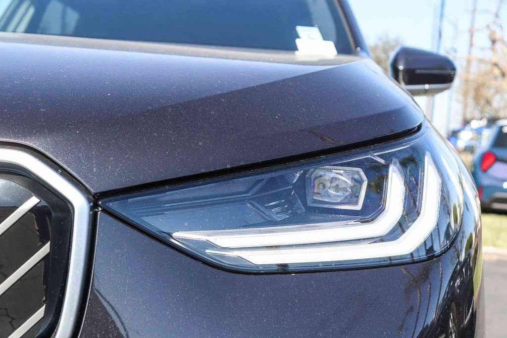 Used 2025 BMW X3 xDrive30i w/ Convenience Package image 7