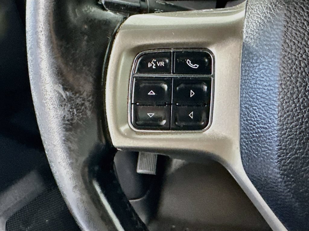 Used 2015 RAM 2500 Laramie w/ Convenience Group AWD/4WD image 25