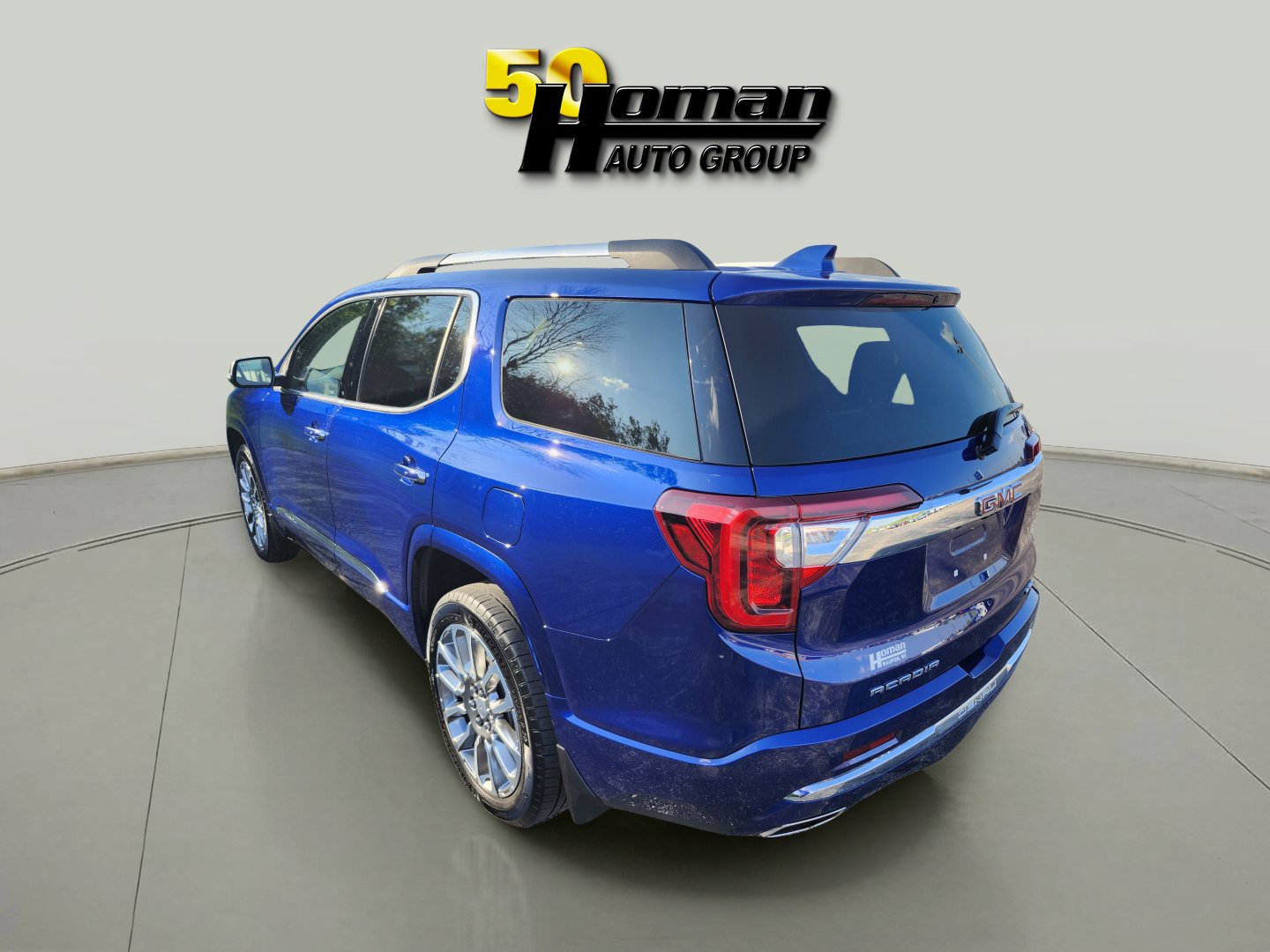 Used 2023 GMC Acadia Denali w/ Denali Ultimate Package image 3