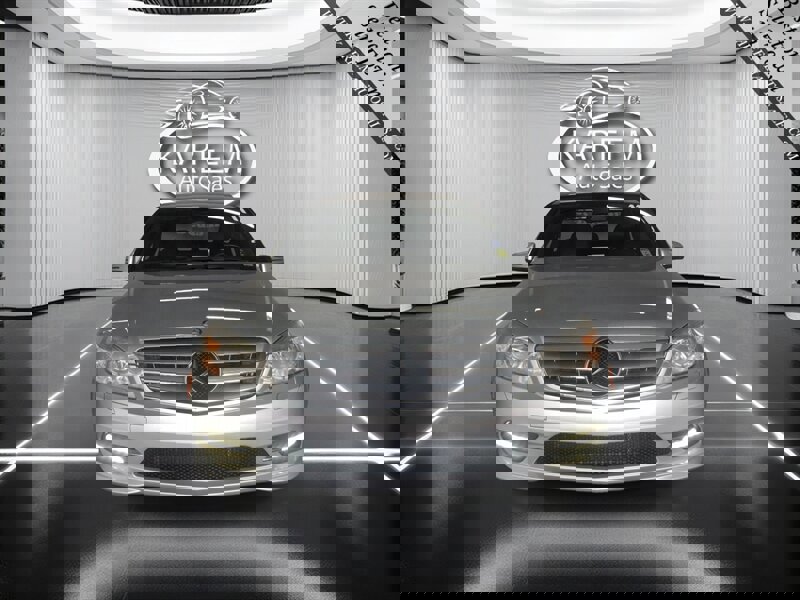 Used 2011 Mercedes-Benz C 300 C 300 image 2