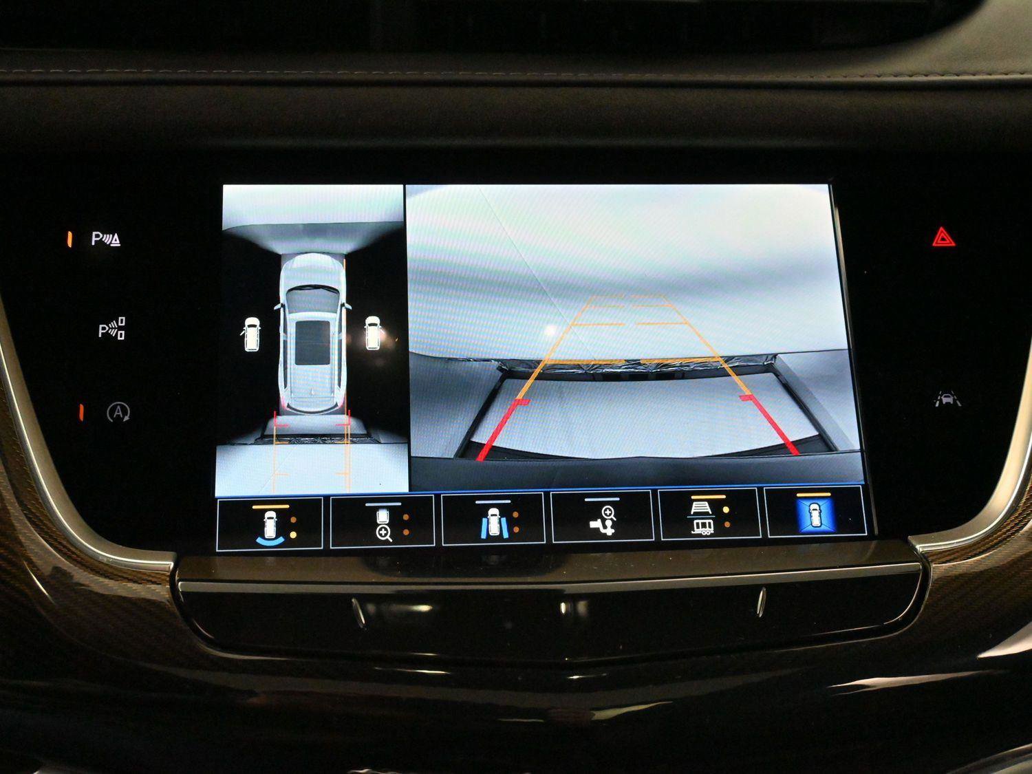 Certified 2024 Cadillac XT6 Sport w/ Platinum Package image 24