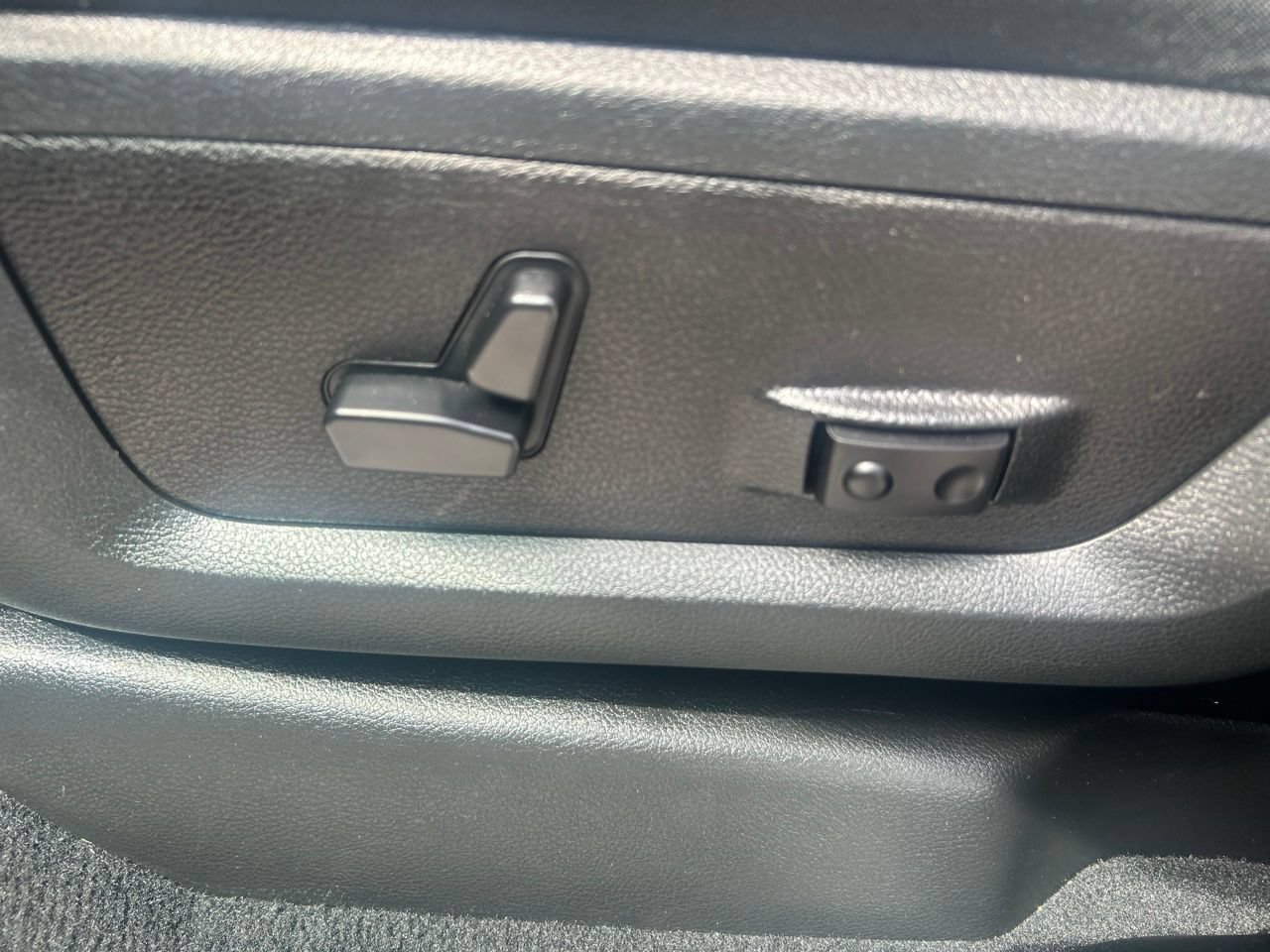 Used 2026 RAM 2500 Big Horn AWD/4WD image 19