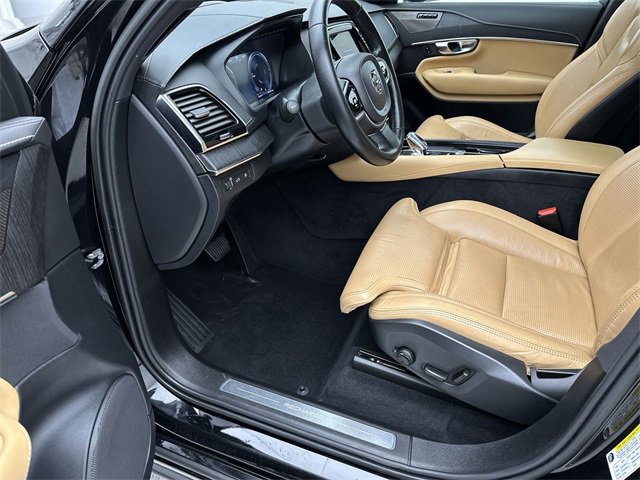 Certified 2022 Volvo XC90 T8 Inscription image 11