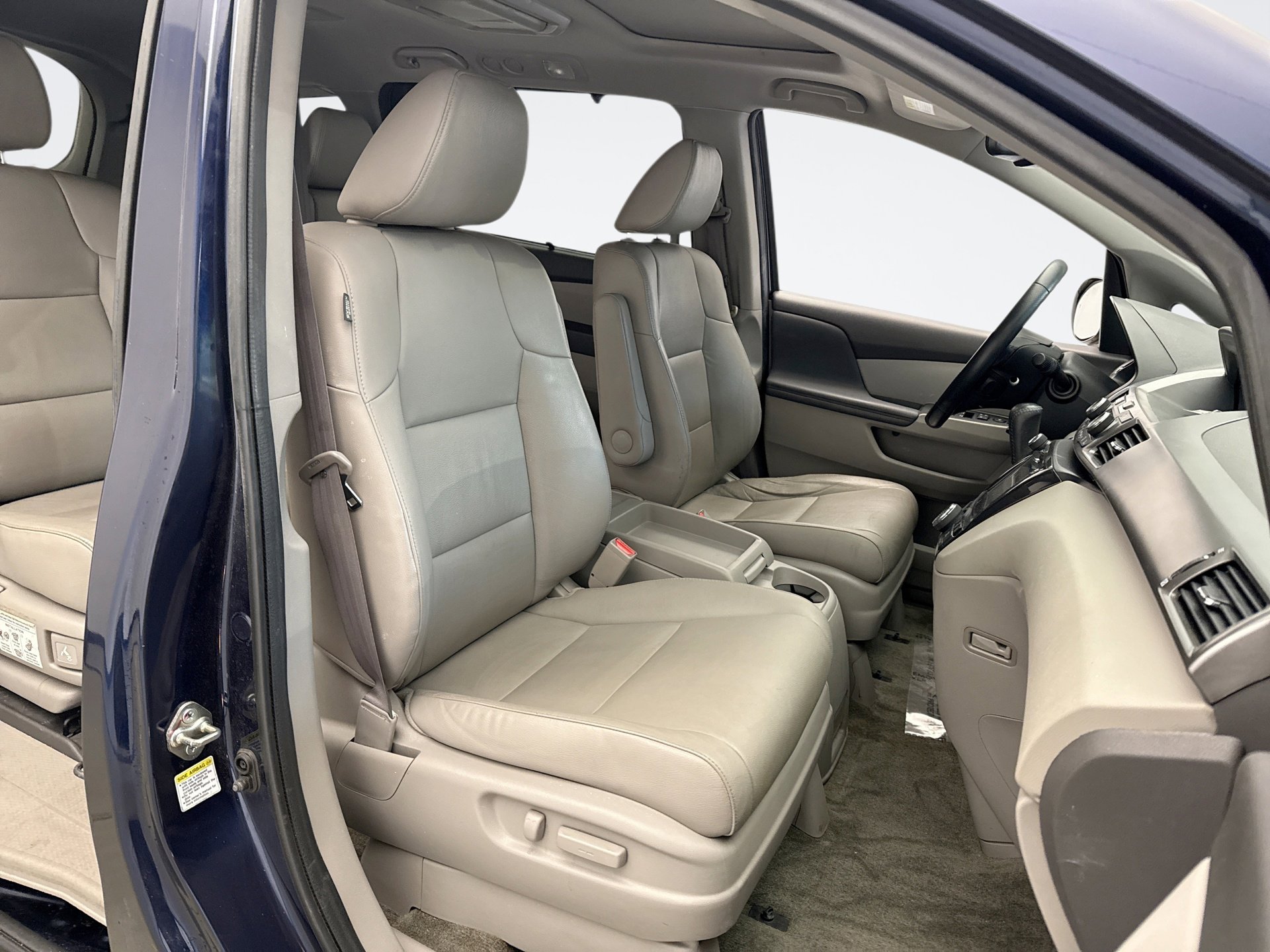 Used 2017 Honda Odyssey Touring image 17