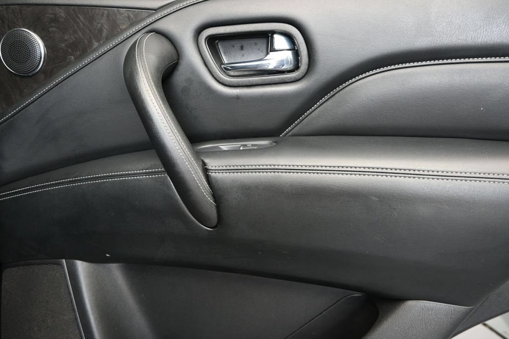 Used 2021 INFINITI QX80 Luxe RWD image 17
