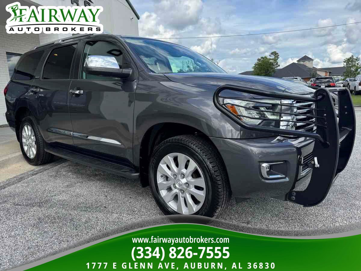 Used 2021 Toyota Sequoia Platinum AWD/4WD image 4