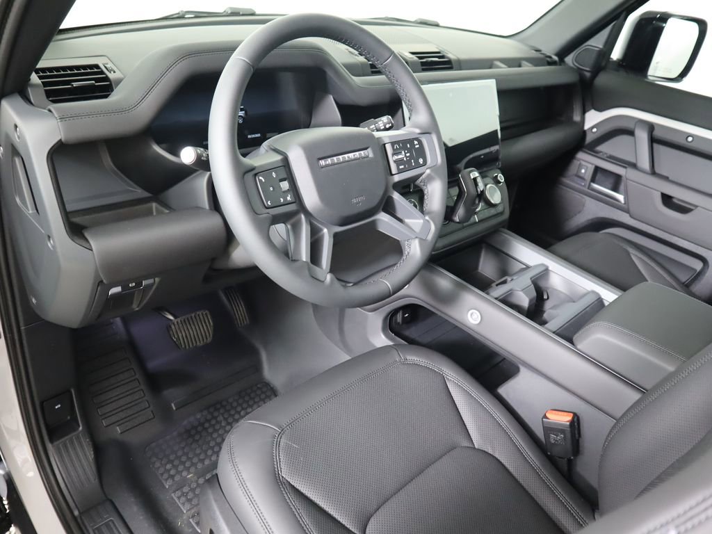 New 2026 Land Rover Defender 110 S image 9