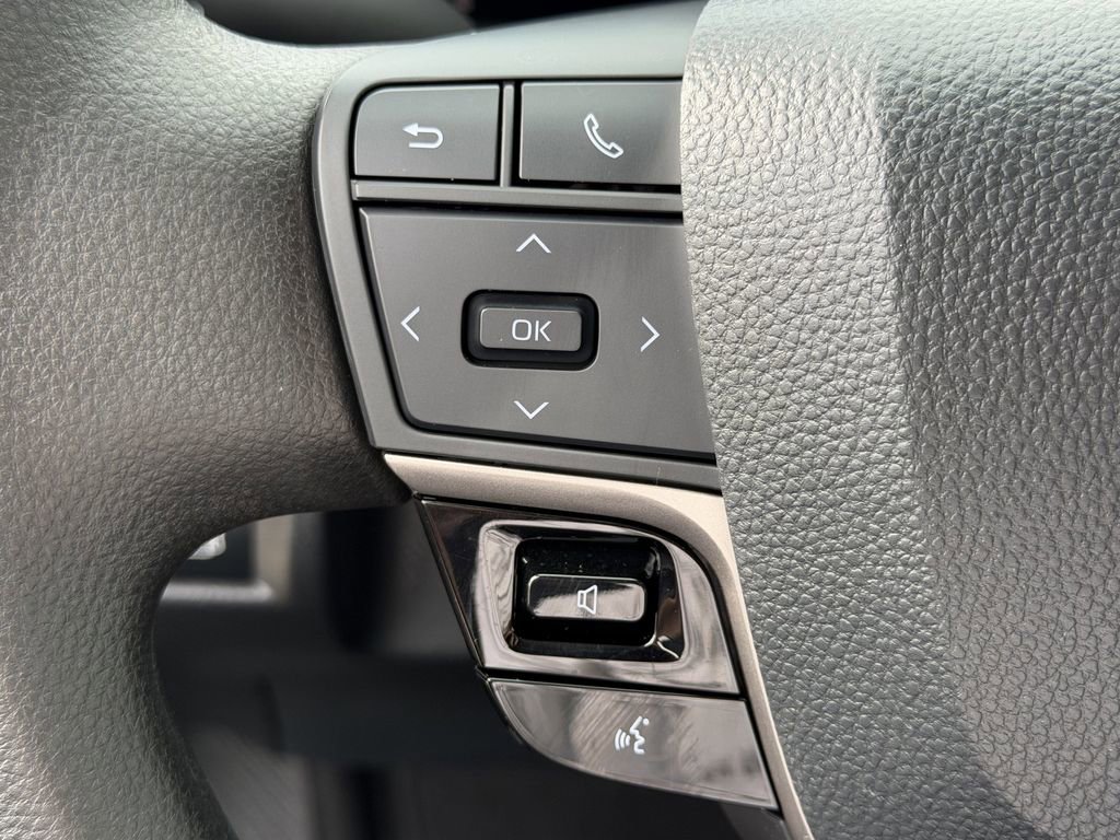Used 2026 Toyota Camry LE FWD image 24