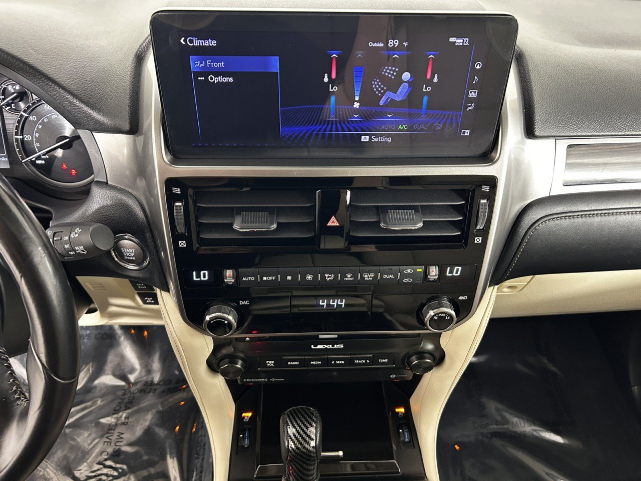Used 2022 Lexus GX 460 w/ Accessory Package AWD/4WD image 20