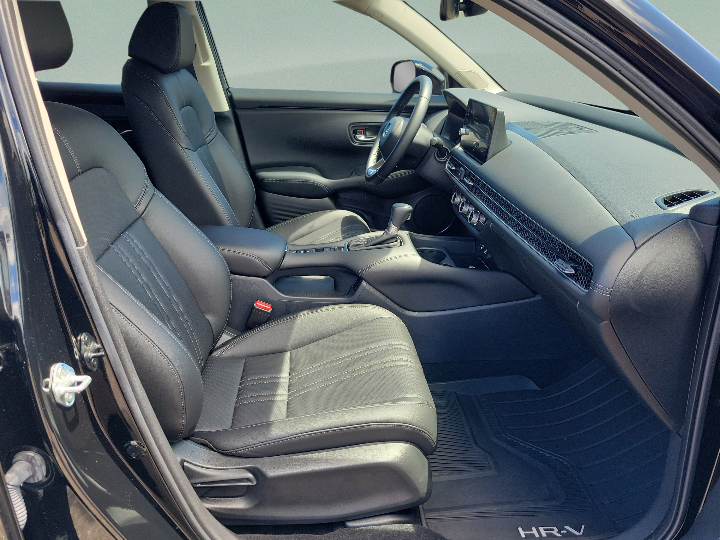 Certified 2026 Honda HR-V EX-L image 18