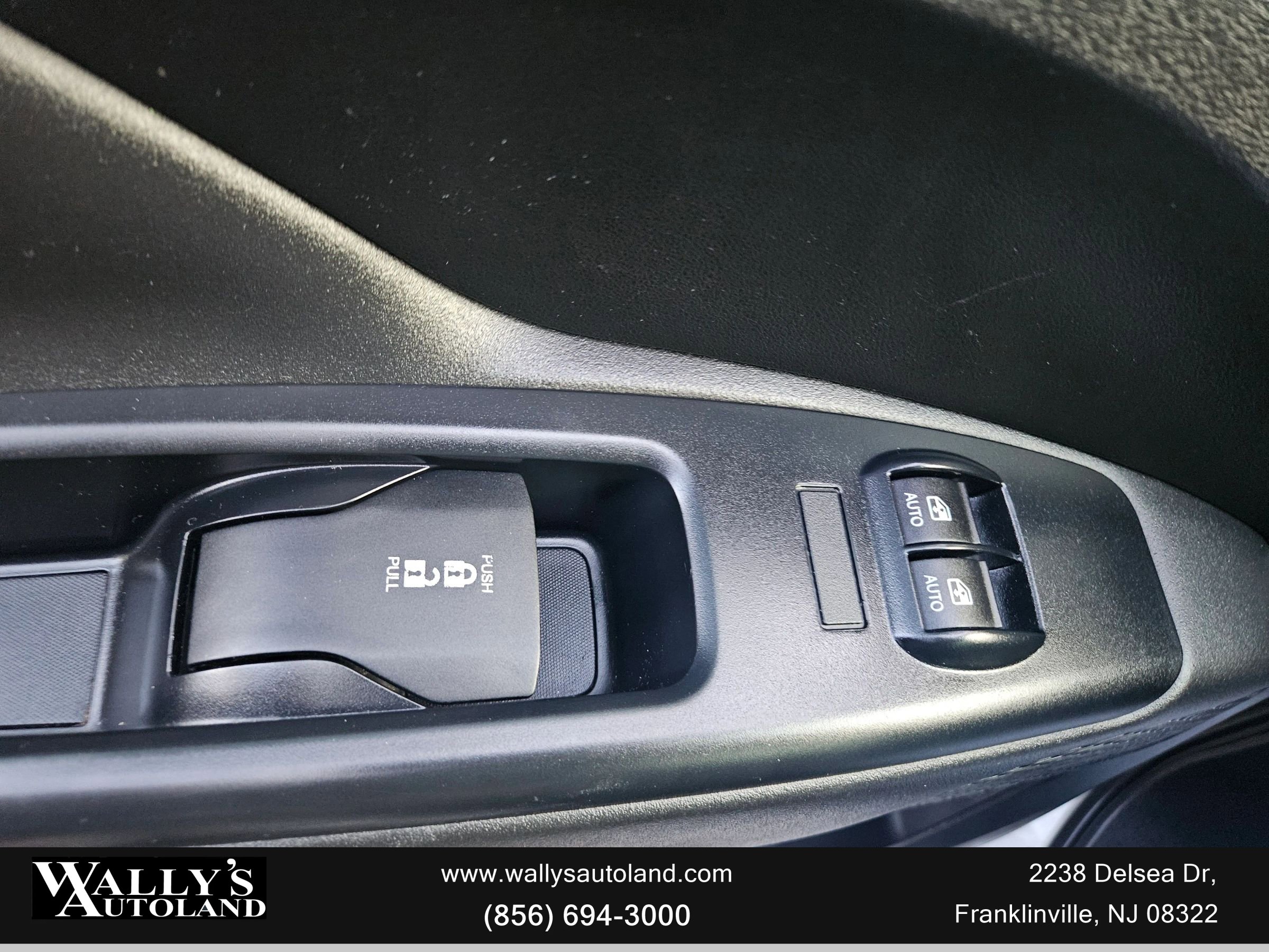 Used 2019 RAM ProMaster City Tradesman SLT image 15