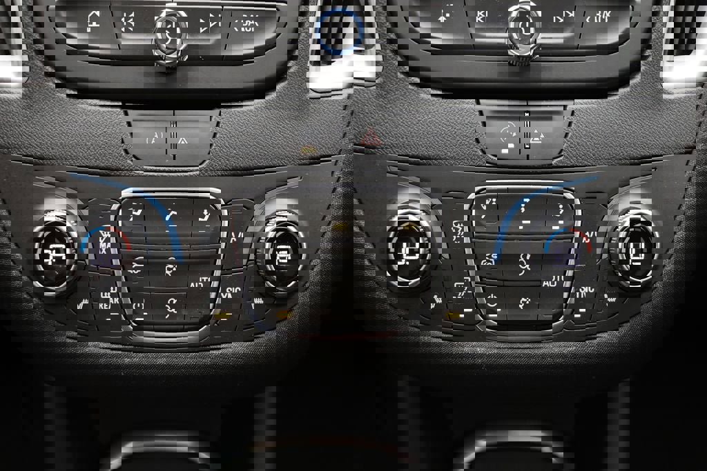 Used 2024 Chevrolet Malibu LT image 24