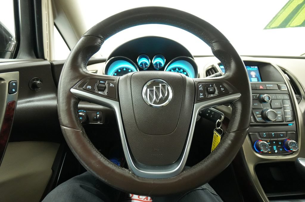 Used 2013 Buick Verano Convenience FWD image 34