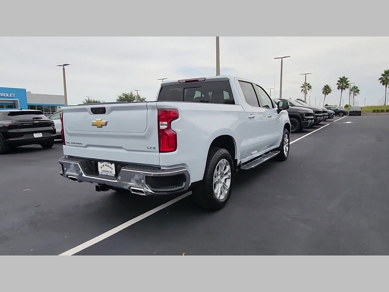 New 2026 Chevrolet Silverado 1500 LTZ w/ Z71 Off-Road Package image 23