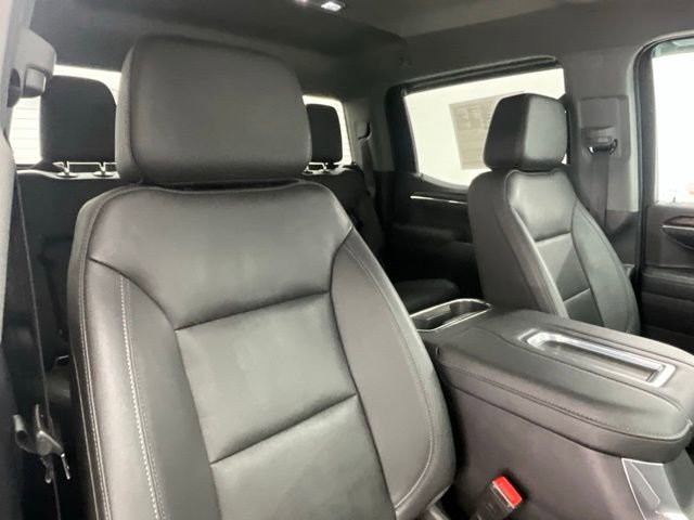 Used 2022 GMC Sierra 1500 SLT w/ SLT Convenience Package AWD/4WD image 13