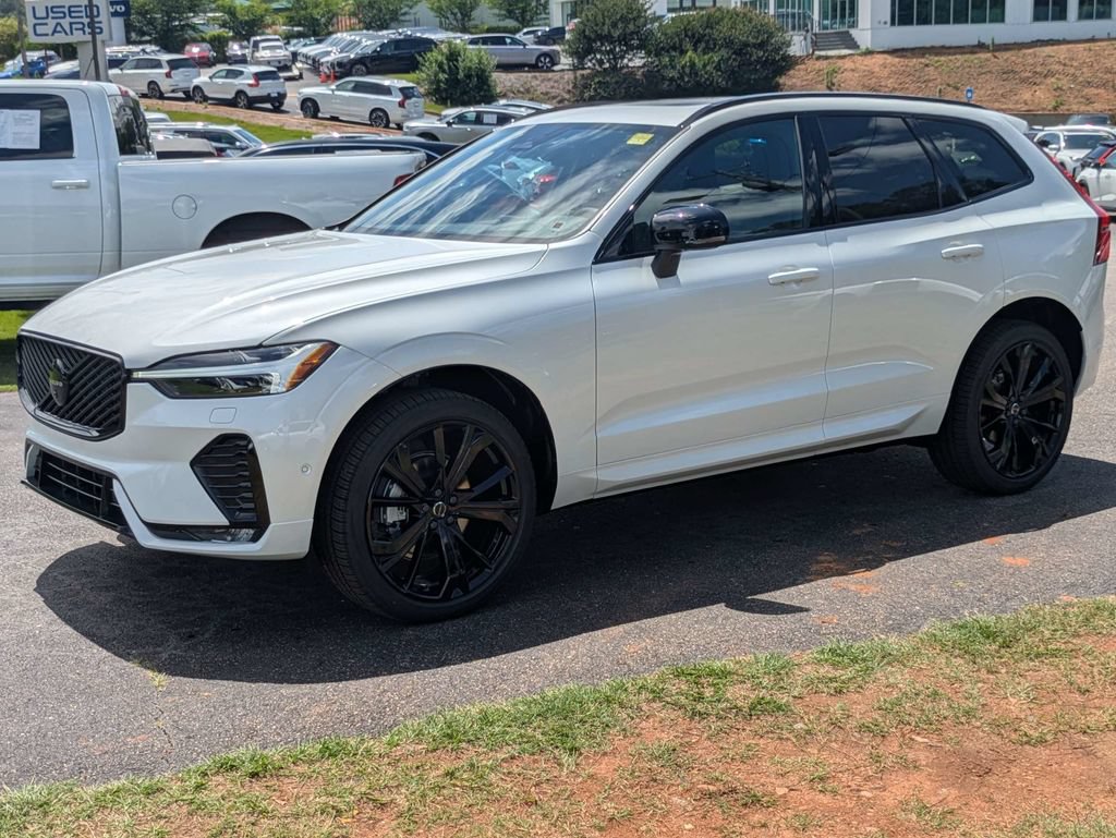 New 2026 Volvo XC60 B5 Ultra w/ Protection Package Premier AWD/4WD image 2