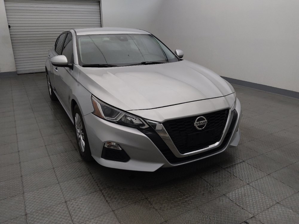 Used 2022 Nissan Altima 2.5 S FWD image 14