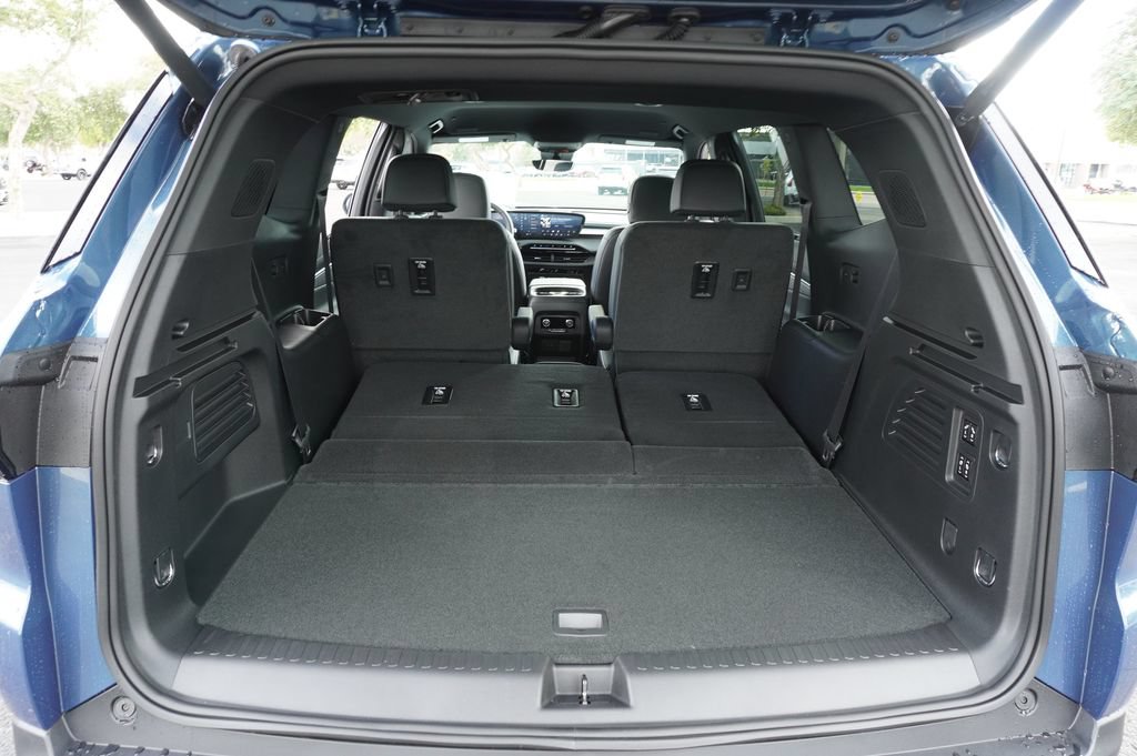 New 2026 Buick Enclave Preferred w/ Power Package FWD image 9