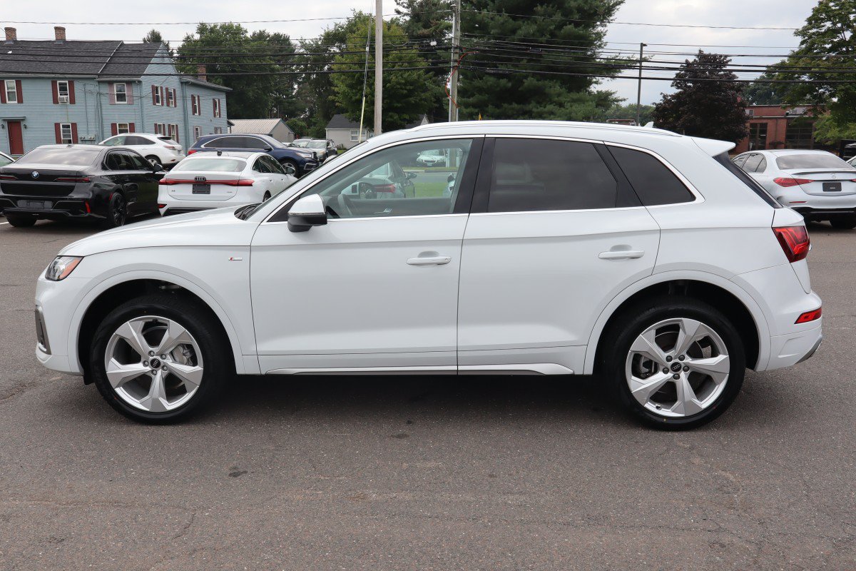 Used 2023 Audi Q5 2.0T Premium Plus AWD/4WD image 8