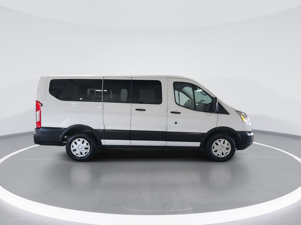 Used 2019 Ford Transit 150 XLT image 9