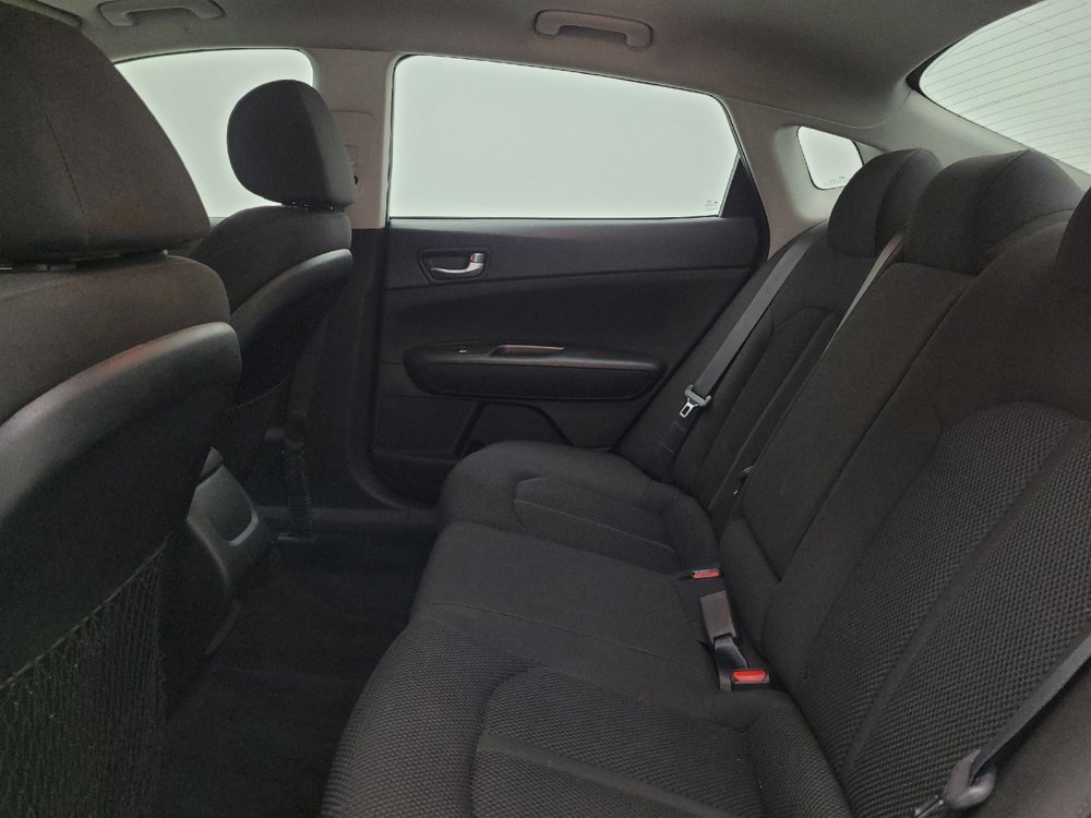 Used 2020 Kia Optima LX FWD image 18