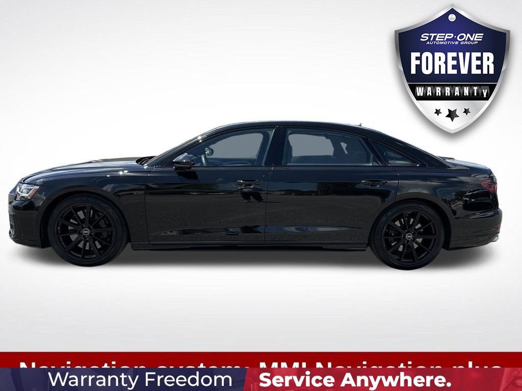 Used 2024 Audi S8 AWD/4WD image 4