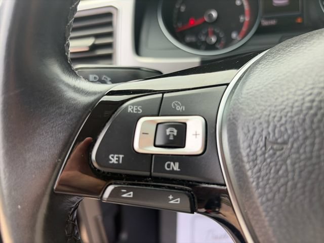 Used 2018 Volkswagen Atlas SEL AWD/4WD image 15