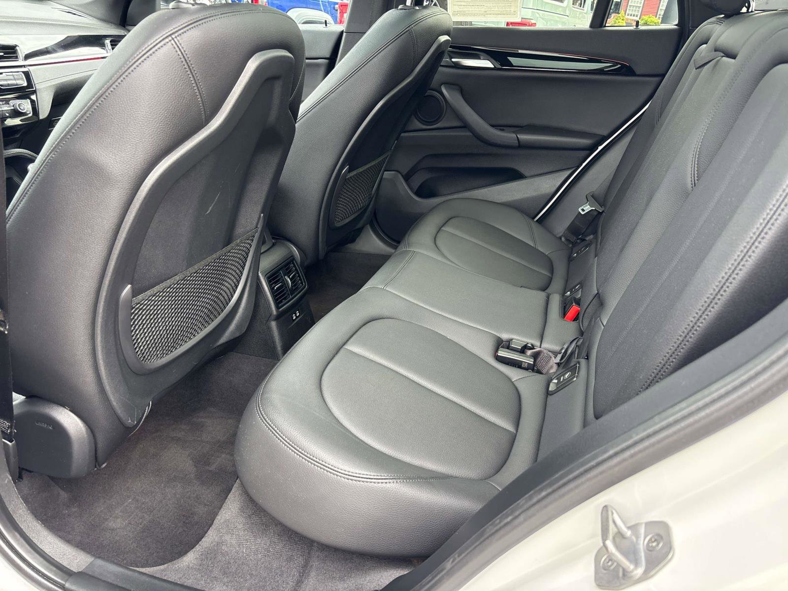 Used 2020 BMW X1 xDrive28i w/ Premium Package image 10