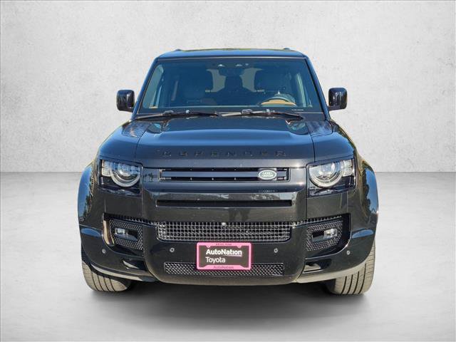 Used 2023 Land Rover Defender 90 X AWD/4WD image 2