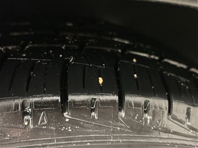 Used 2014 Ford Focus SE w/ Equipment Group 201A image 26