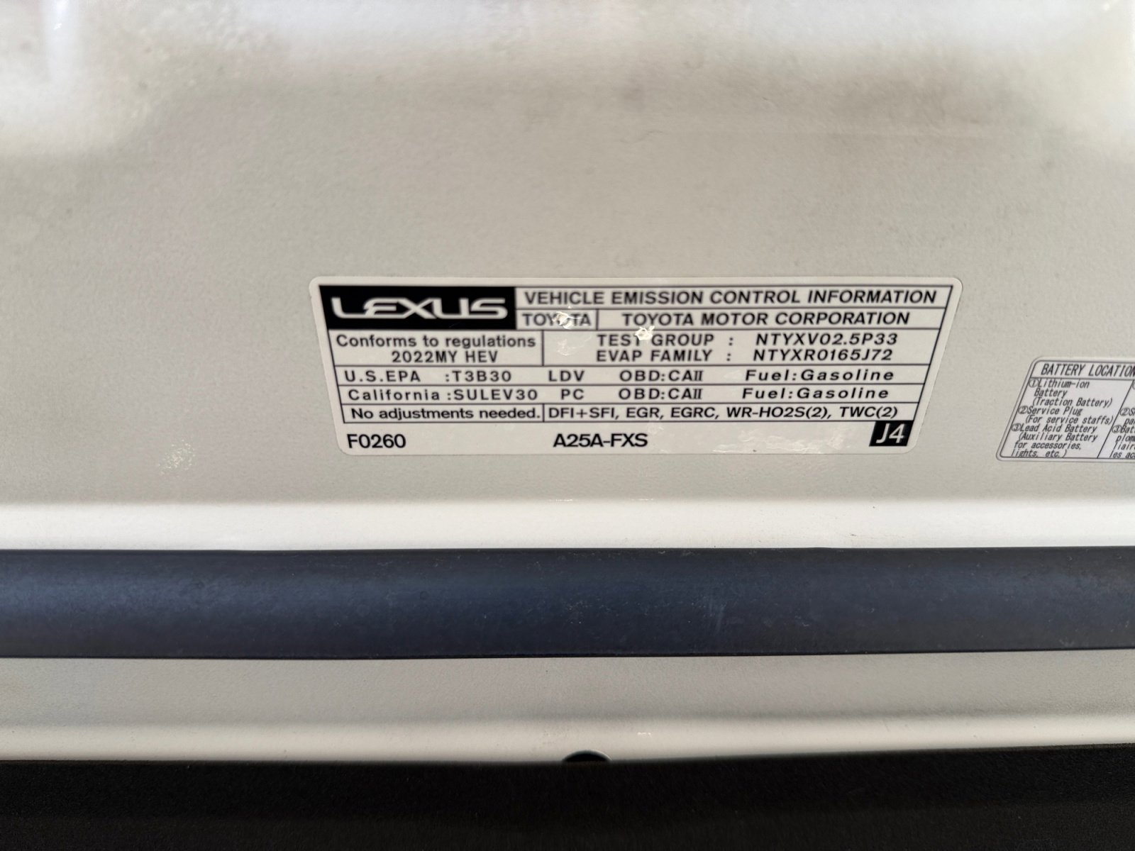 Used 2022 Lexus ES 300h w/ Accessory Package image 26