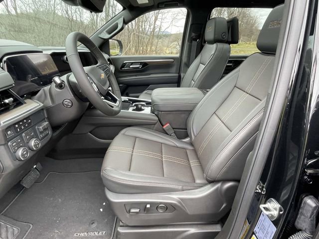 New 2026 Chevrolet Suburban High Country image 15