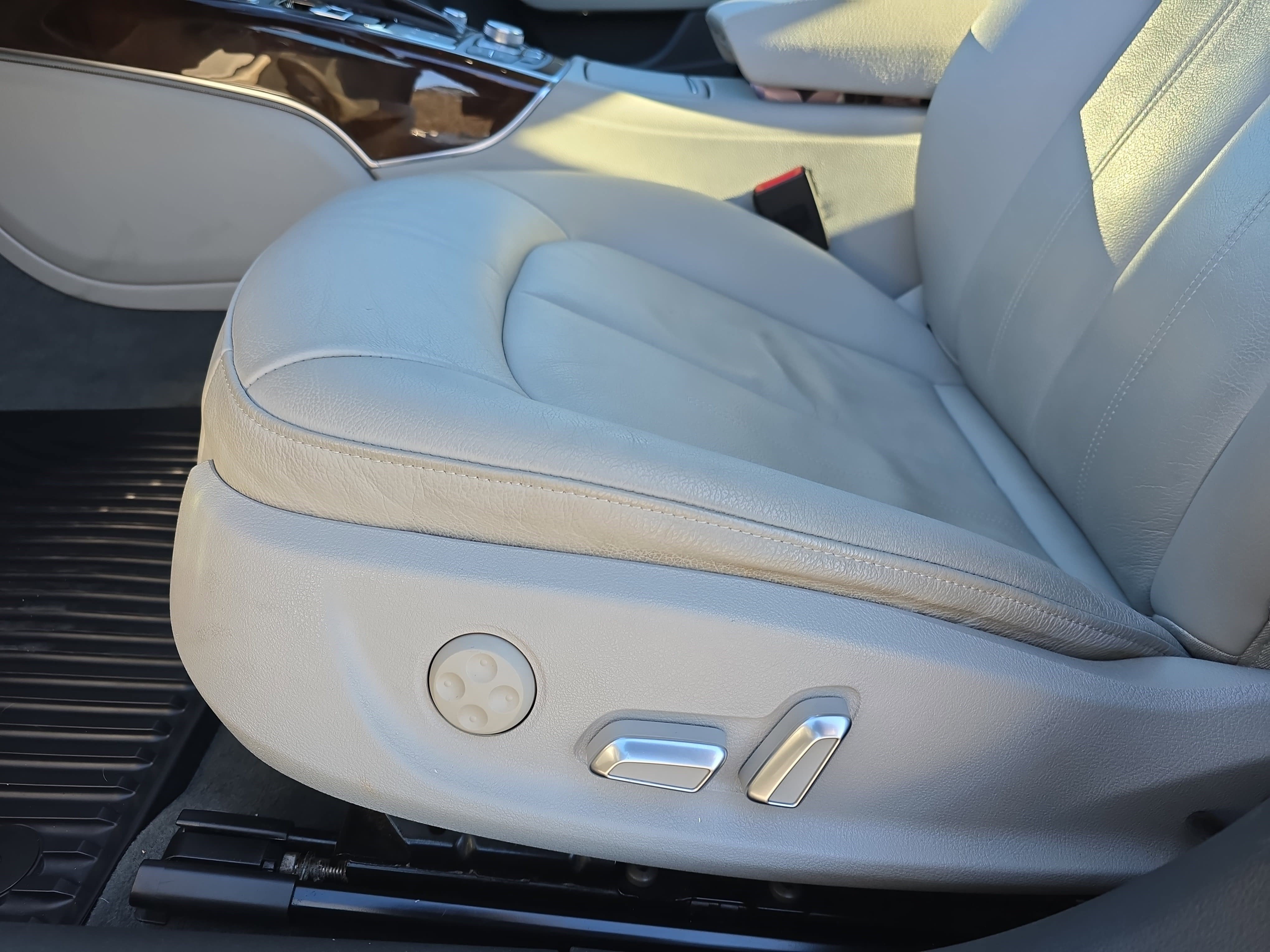 Used 2018 Audi A6 3.0T Premium Plus w/ Premium Plus Package image 25