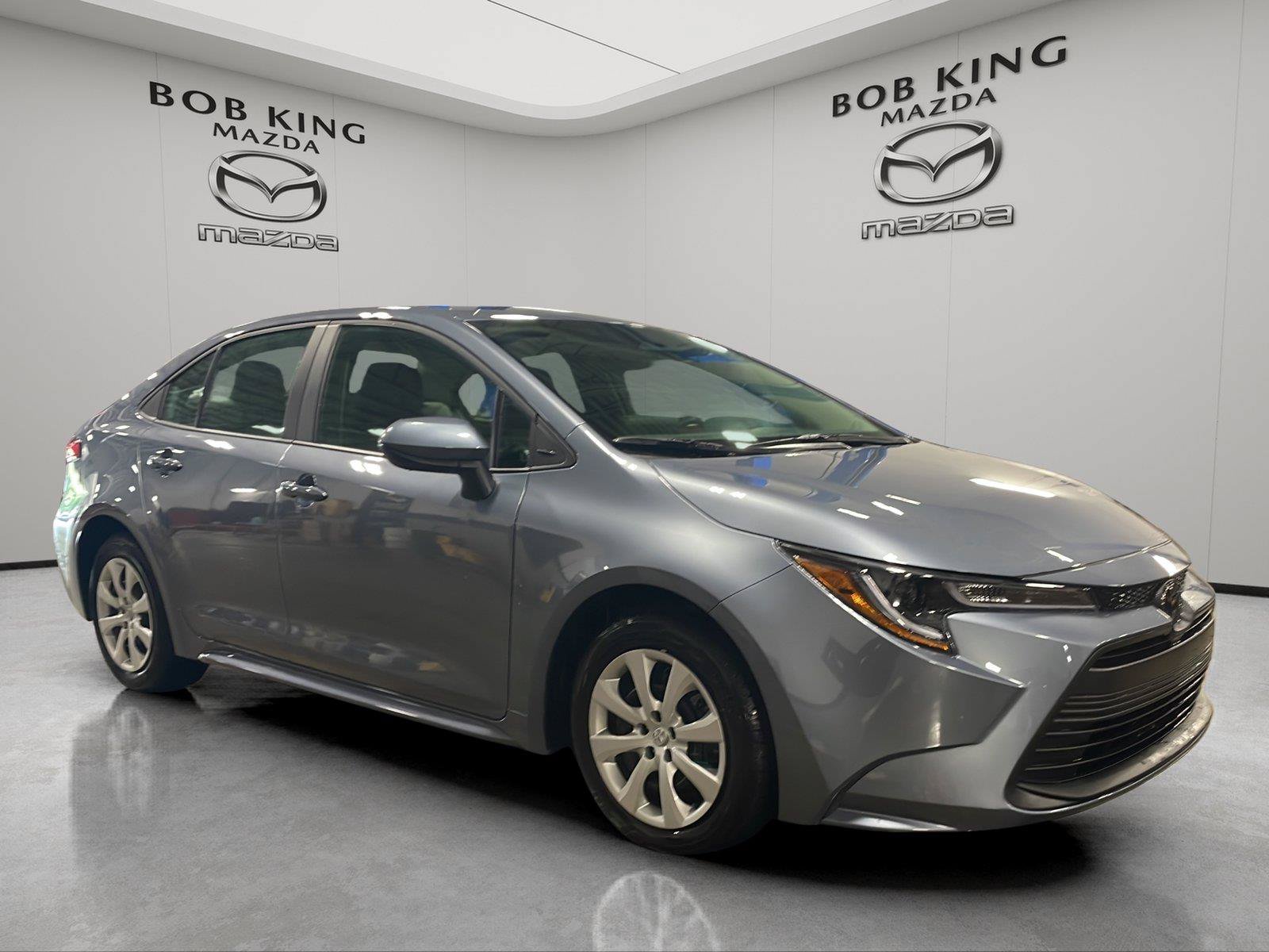 Used 2024 Toyota Corolla LE FWD image 7