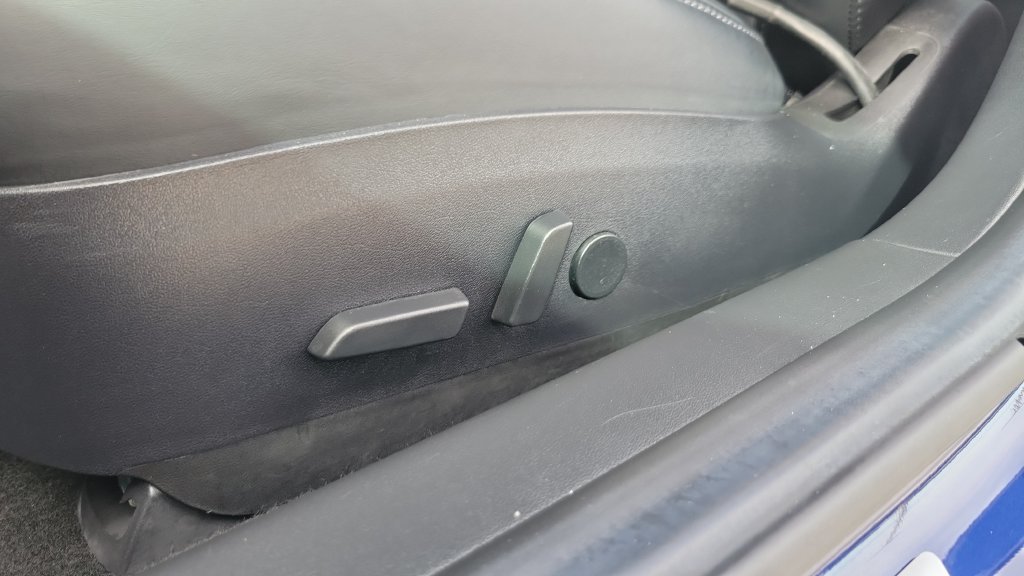 Used 2018 Tesla Model 3 Long Range RWD image 16