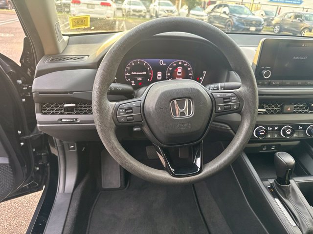 Certified 2023 Honda Accord EX image 14