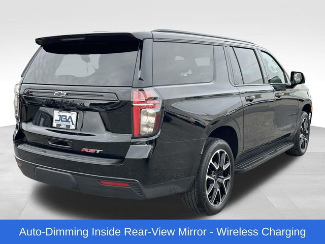 Used 2024 Chevrolet Suburban RST w/ Luxury Package image 25