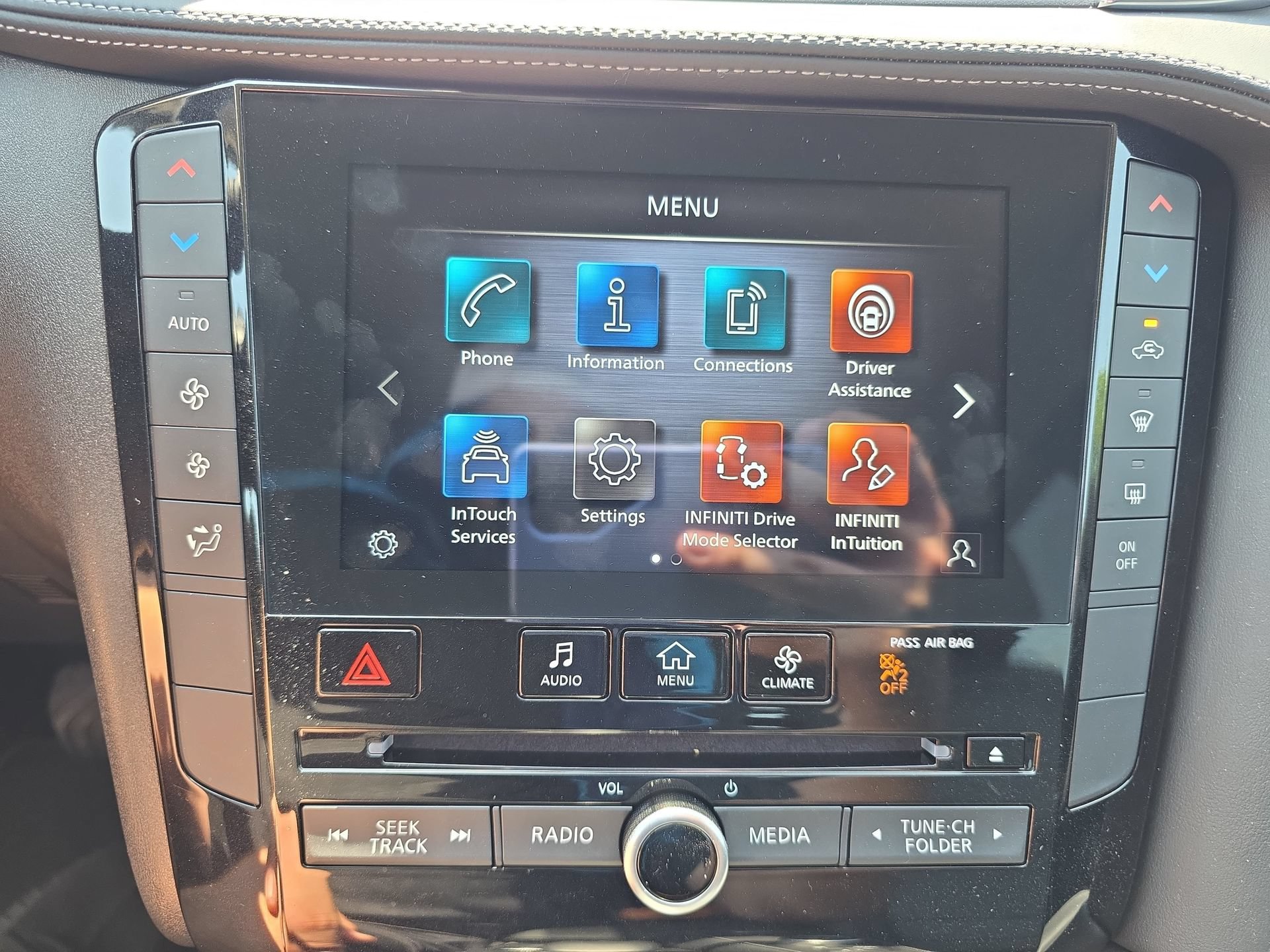 Certified 2025 INFINITI QX50 Pure AWD/4WD image 21