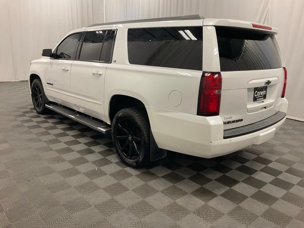 Used 2016 Chevrolet Suburban LT w/ LT Signature Package AWD/4WD image 8