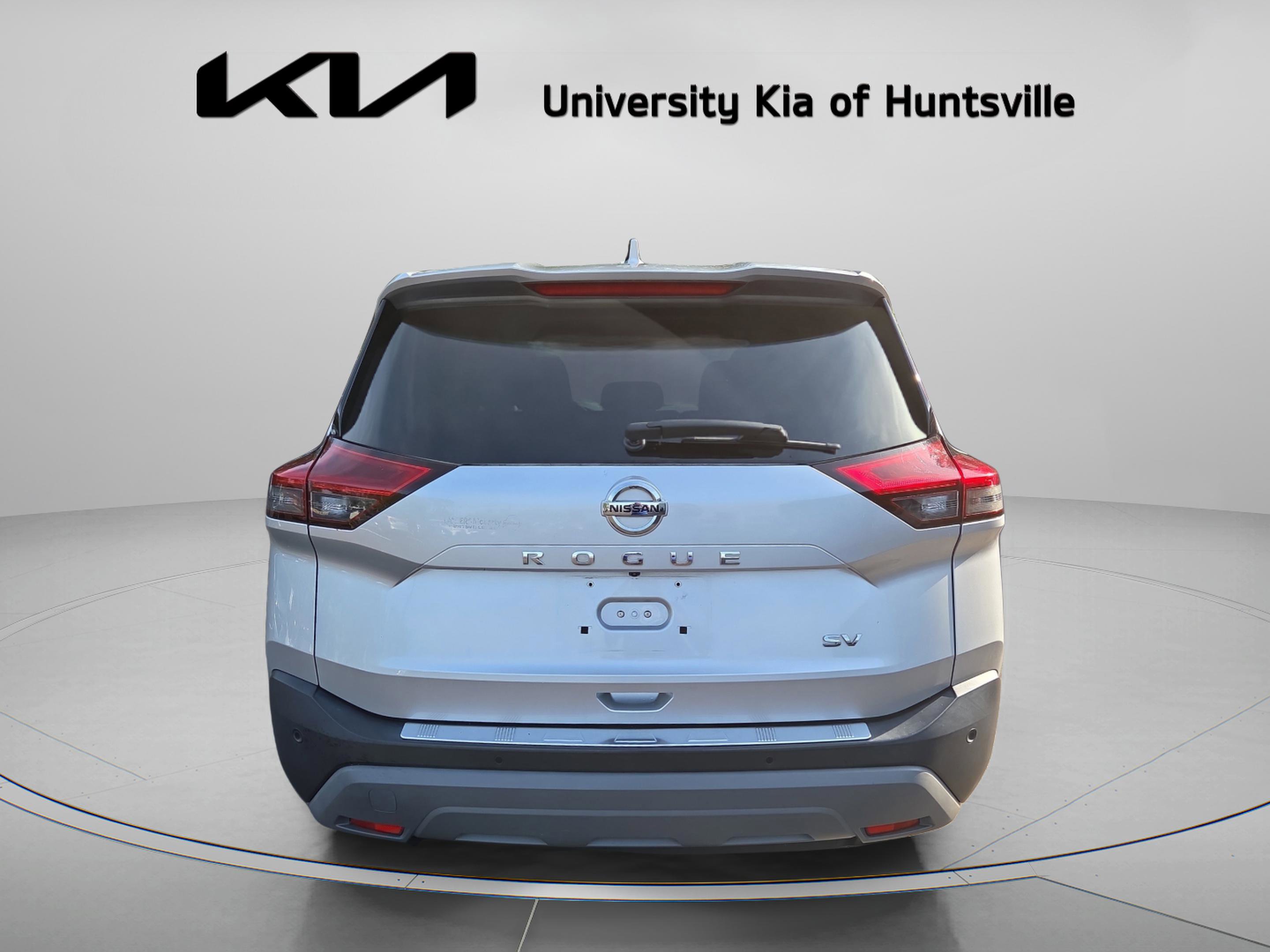 Used 2021 Nissan Rogue SV FWD image 6