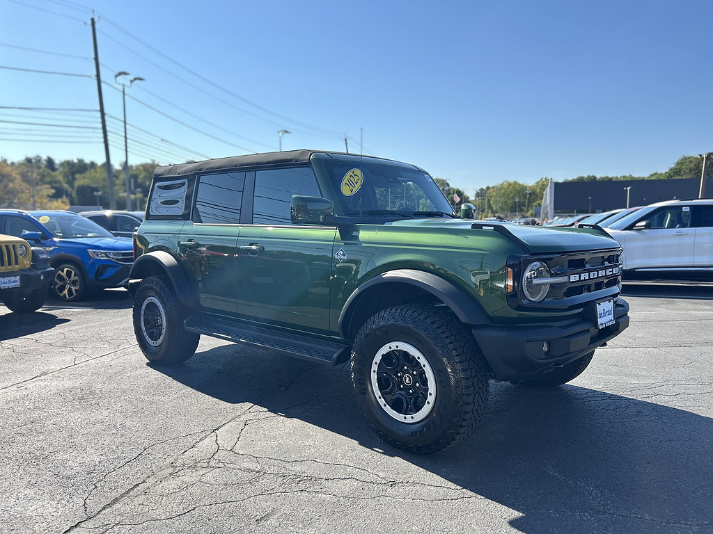 Used 2025 Ford Bronco Outer Banks w/ Sasquatch Package AWD/4WD image 7
